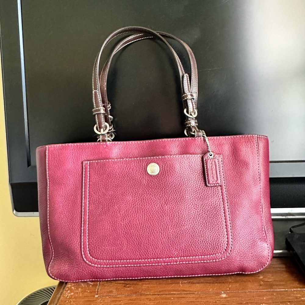 Coach Chelsea Pebbled Grain Leather Shoulder Bag, F10892, Burgundy Wine, EUC